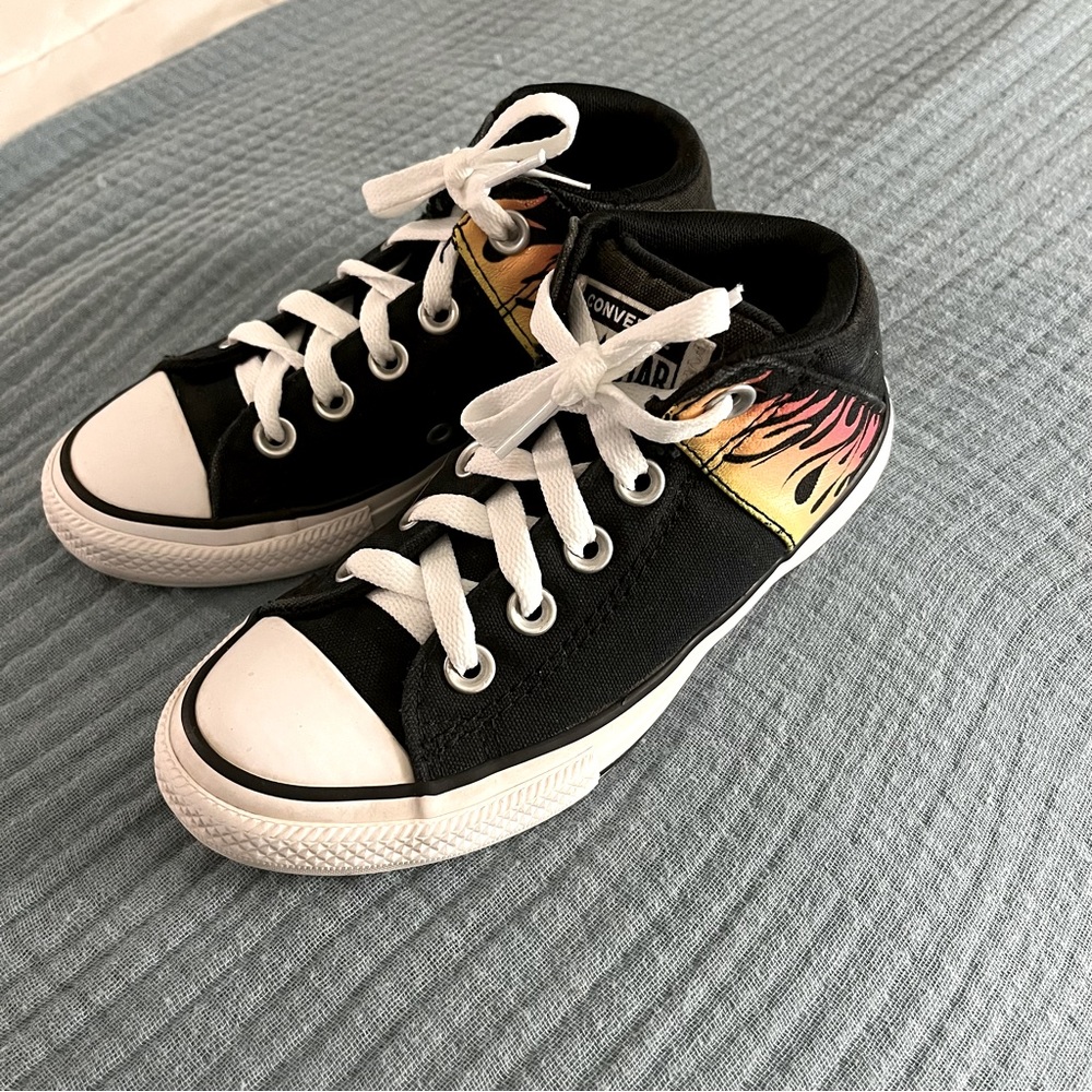 CONVERSE - Little Boy’s Mid Top Chuck Taylor All Star Axel Mid Flames Sneakers